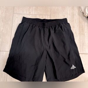 Men’s running shorts